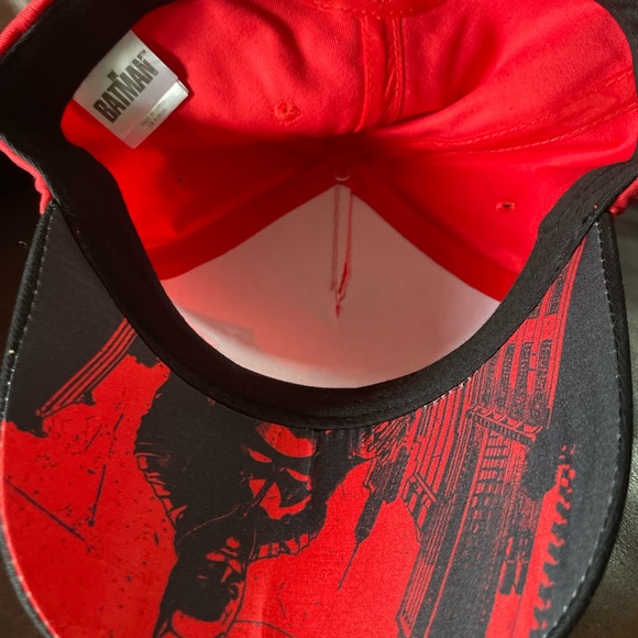 Batman Hat. - Picture 3 of 3